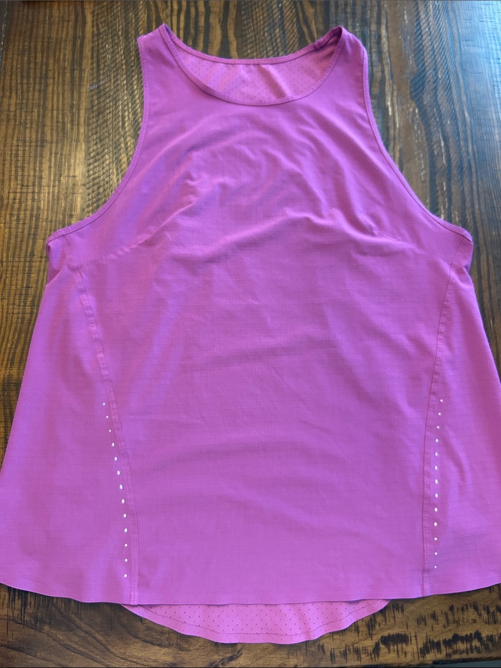 Women’s Lululemon Magenta Tank Top